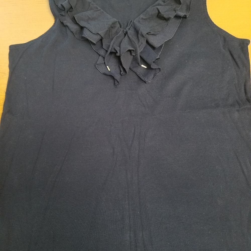 Chaps Medium ruffled Navy sleeveless top